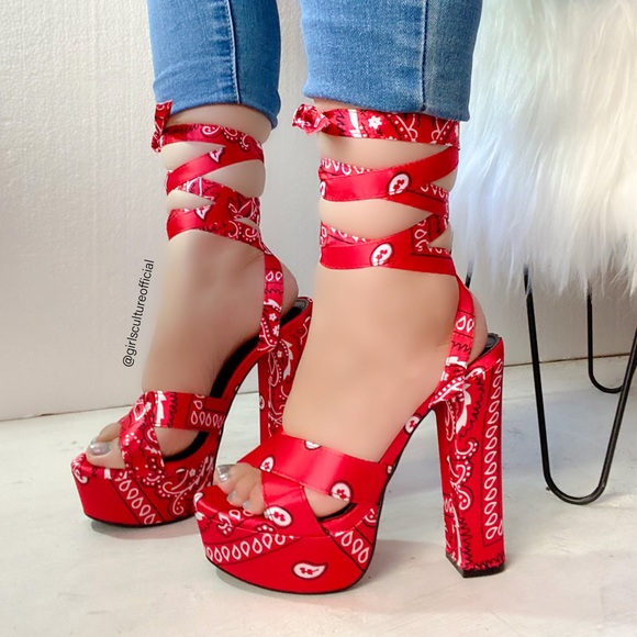 Red Bandana Strap Platform Heel - Picture 5 of 6